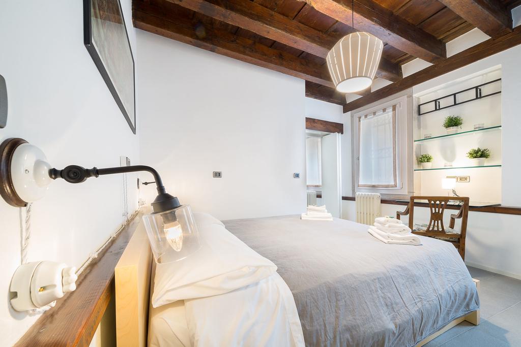 Ve.N.I.Ce Cera Casa Santo Stefano Διαμέρισμα Βενετία Εξωτερικό φωτογραφία