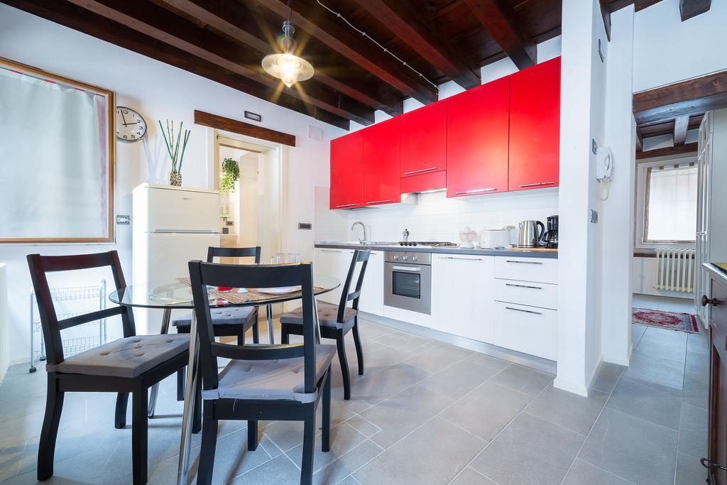 Ve.N.I.Ce Cera Casa Santo Stefano Διαμέρισμα Βενετία Εξωτερικό φωτογραφία